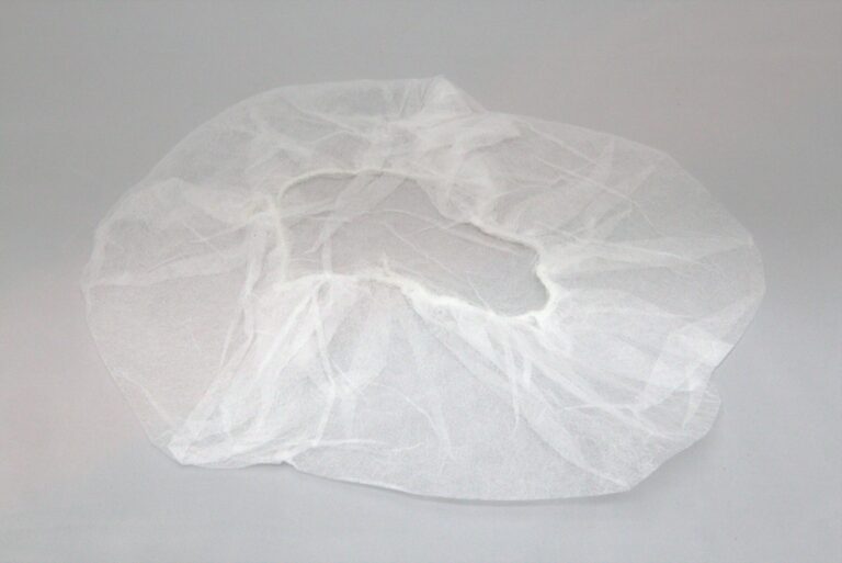 100(10) SC NW Crimped Beret Caps WHITE 24